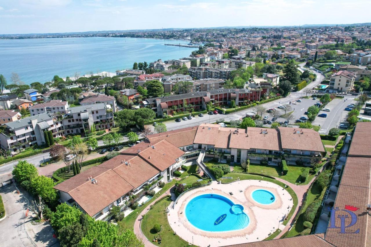 Desenzanoloft Official Partner Marriott Homes & Villas - A Casa Di Attila Desenzano del Garda Luaran gambar